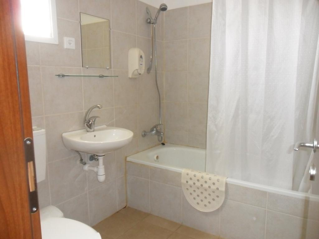 Ein Zurim Guest House 'En Zurim Oda fotoğraf